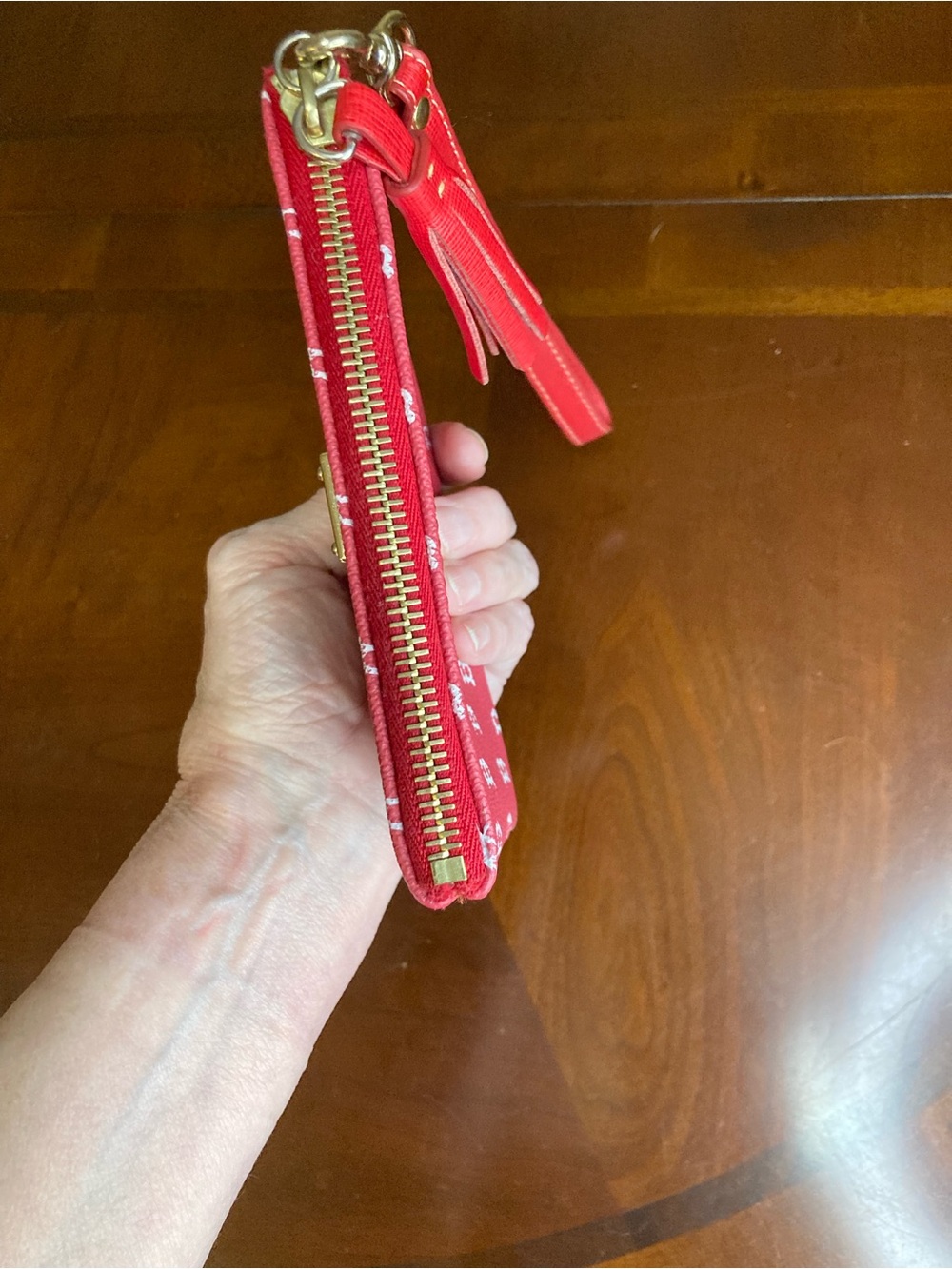 Dooney & Bourke Boston Red Sox Signature Red Leather Wristlet Top Zip Tassel EUC - Picture 9 of 12
